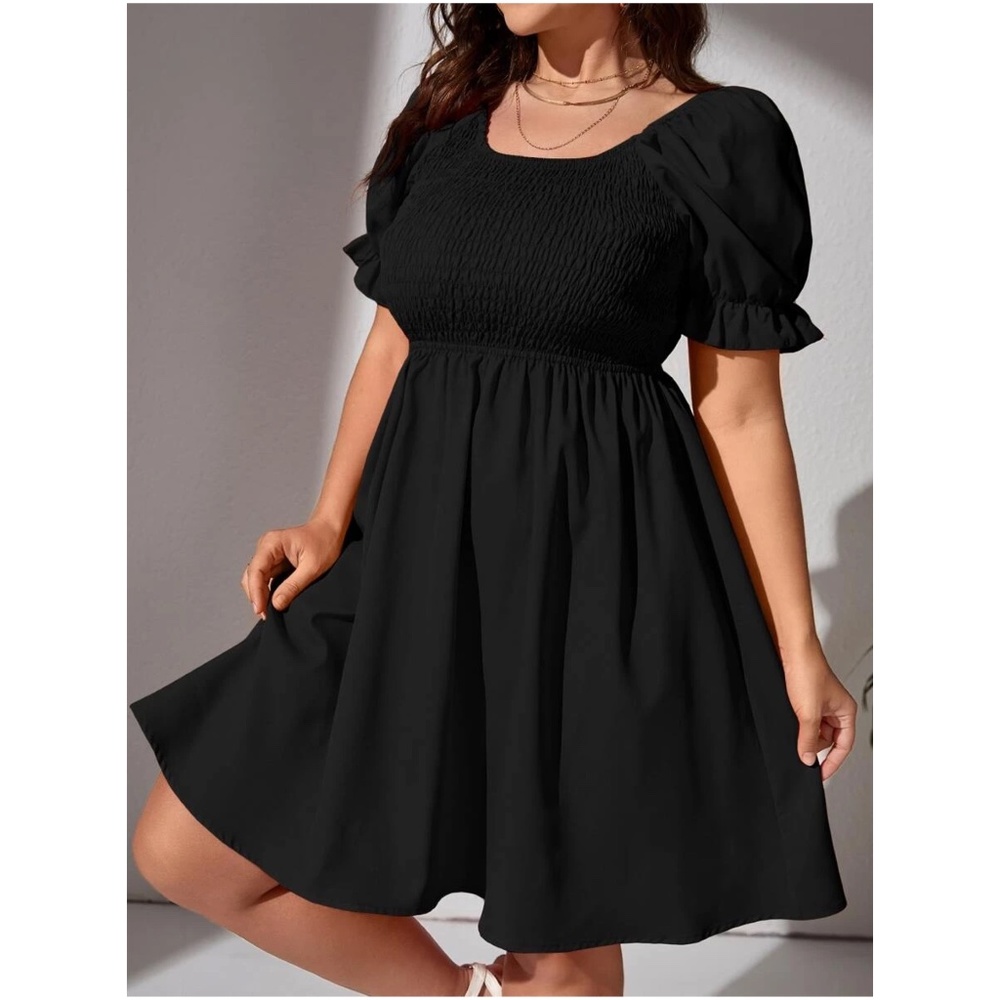 Plus Cut out Solid Mini Dress - Picture 2 of 8